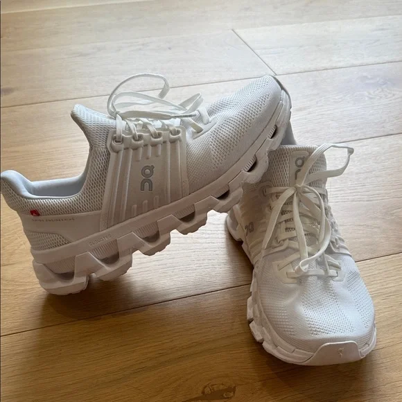 On Running - Cloudswift 3 AD Running Shoe - Picture 3 of 7